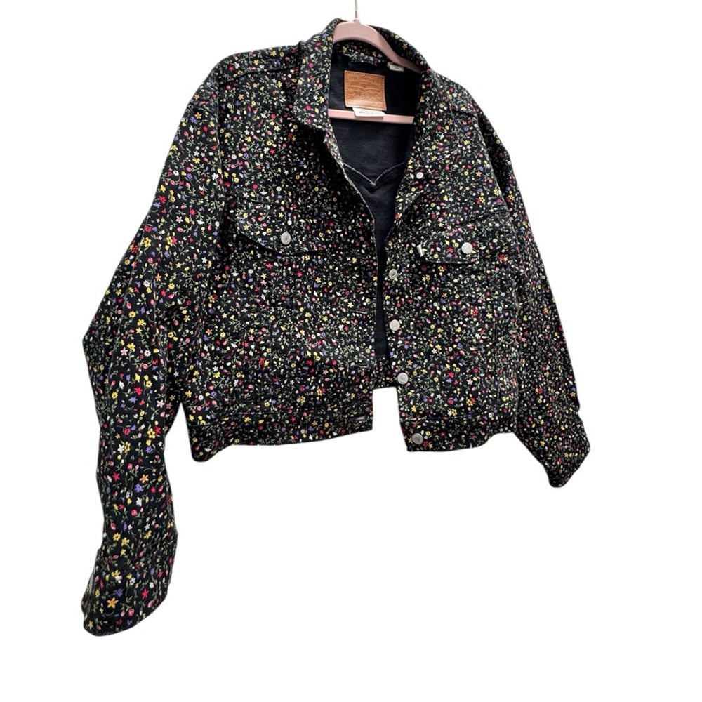Floral Cropped Levi’s Jean jacket
